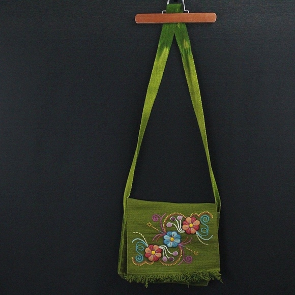 Vintage Green Floral Embroidered Hippie Boho Bag - Picture 2 of 8